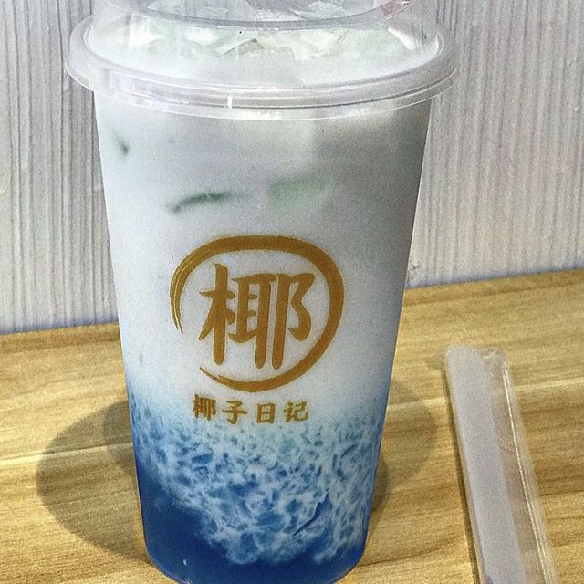 油麻地網紅打卡椰子🥥碗 油麻地網紅打卡椰子🥥碗