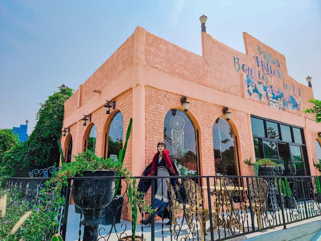 Frida Friday Boutique Hotel 
