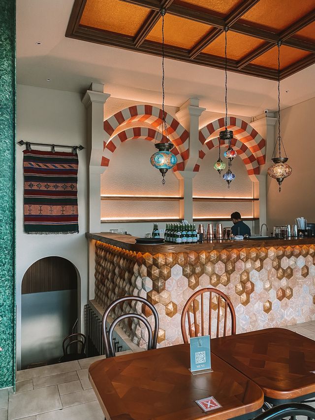 A Unique Rustic-Themed Café in Dago Pakar
