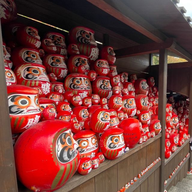 【大阪】勝尾寺｜勝ちダルマに圧倒される😍