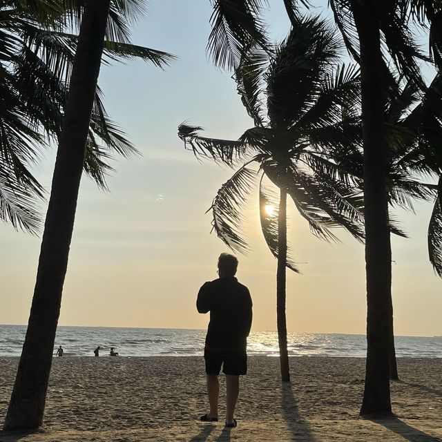 หาดบางแสน จังหวัดชลบุรี