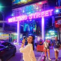 Walking Street พัทยา ค่ำคืนที่ไม่เคยหลับไหล