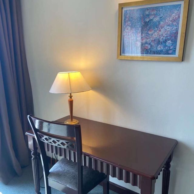 Huge Room and Reasonable Room Rate
