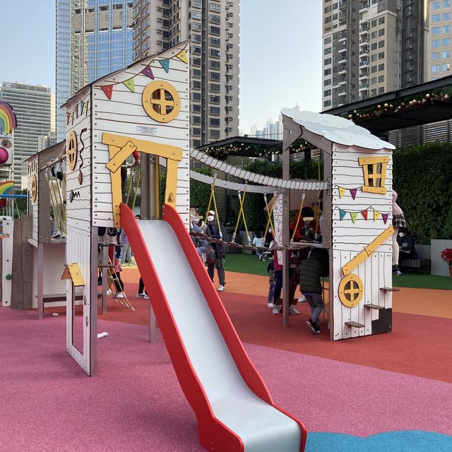 《人山人海空中樂園～PLAY GARDEN》