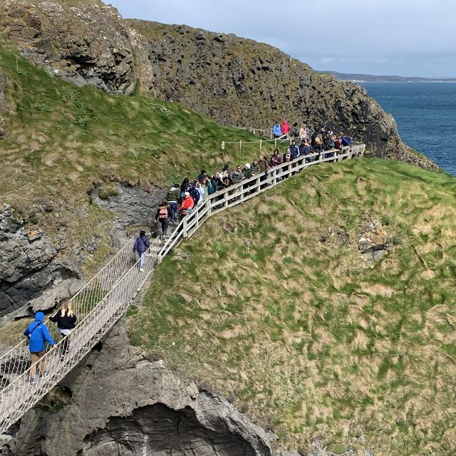 アイルランドの吊り橋