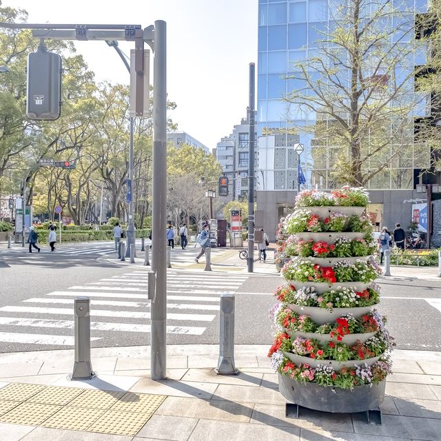 春の日本大通り