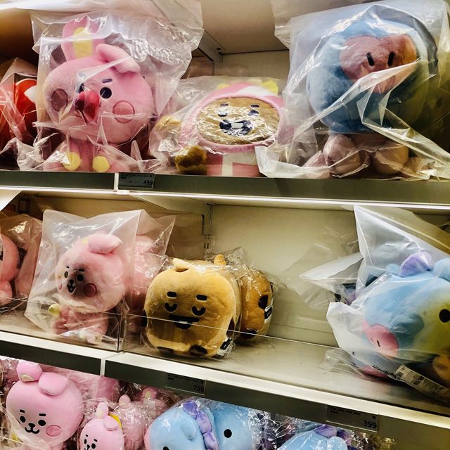 PLAY LINE FRIENDS 台北店Taipei🐻🐰🐥