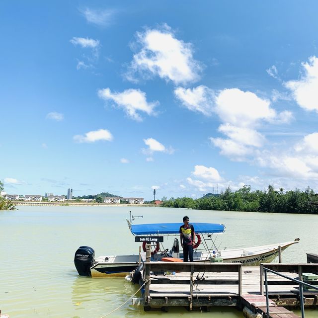 PRIVATE CRUISE TERENGGANU DRAWBRIDGE