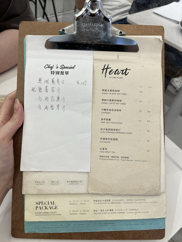 🤍 佐敦純白色打卡Cafe