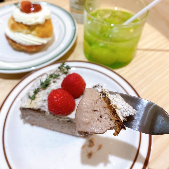 【大阪・北浜】スイーツが美味しい韓国風カフェ