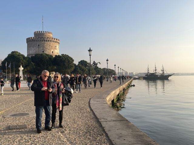Thessaloniki - A Waterfront City 