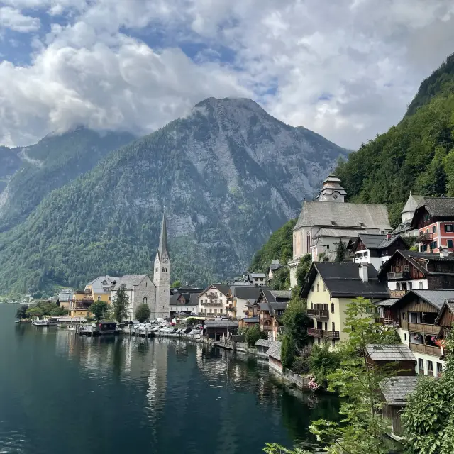 Beautiful village Hallstatt 🇦🇹