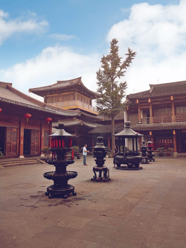 Serene Buddhist Temple in Hangzhou 