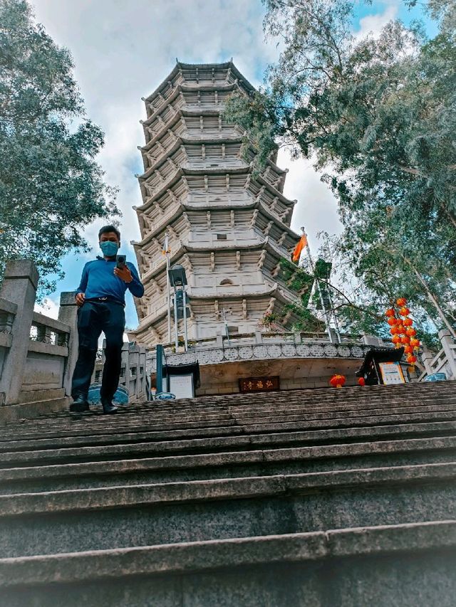 Futa Pagoda (Blessing Pagoda)
