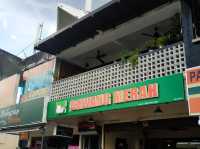 AWESOME MALAY FOOD & KUIH