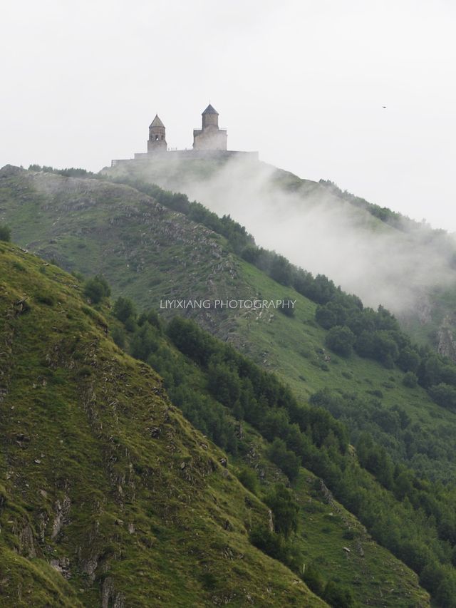 🇬🇪Georgia: Sameba Cathedral of the Holy Trinity in Tbilisi