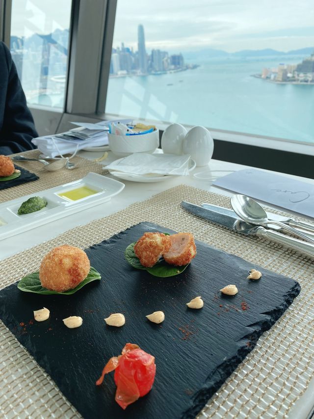 ［玩.炮台山] 超值港島staycation! $16xx包4餐