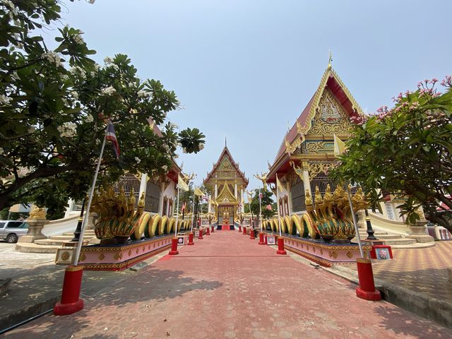 วัดหลังศาลประสิทธิ์ วัดงามสมุทรสาคร