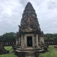 ปราสาทหินพิมาย