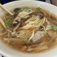 ［新竹/關西］ 一銀麵｜關西平價道地小吃 在古色古香的房子裡吃飯 每一樣都好好吃 不踩雷😝 