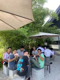 yee slowbar คาเฟ่ชิลเมืองยี่งอ
