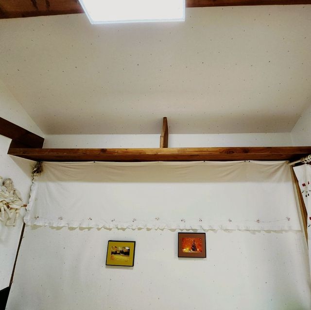전주 한옥마을의 예쁜 한옥 색동저고리