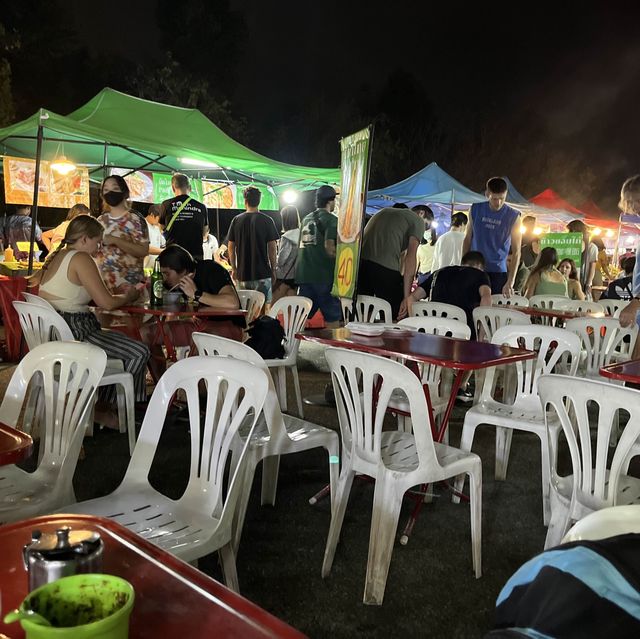 Chang phuak gate night food stalls chiang mai