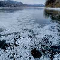 糠平湖のアイスバブル！