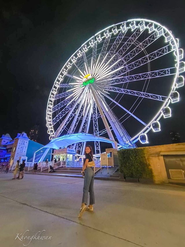 Asiatique The Riverfront