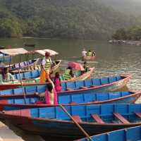 ทะเลสาบเฟวา (Phewa Lake)