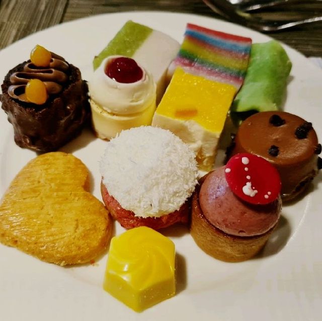 Treat yoself staycation @ Mandarin Oriental