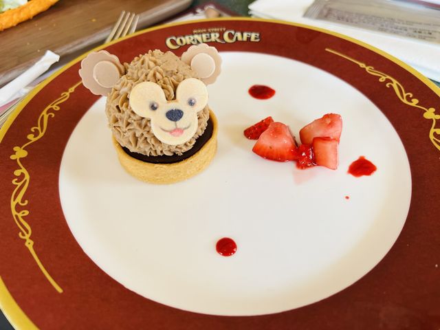 迪士尼樂園美國小鎮大街人氣大街餐廳Corner Cafe！