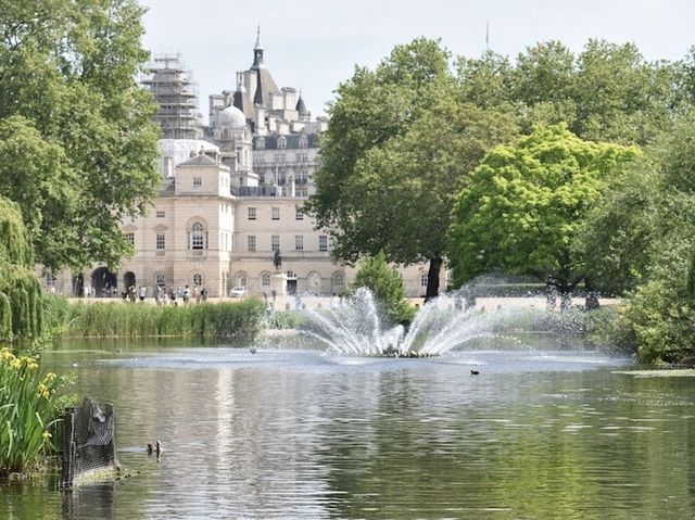 St James Park in London