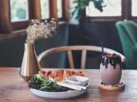 The Baristro at Ping river เชียงใหม่