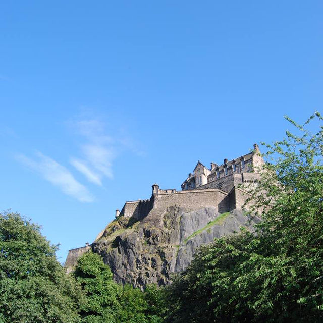 View of the castle from Princes St Garden