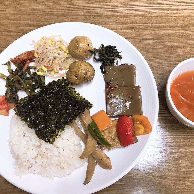 마음의 평화와 건강을 찾기 위한 서울 템플스테이