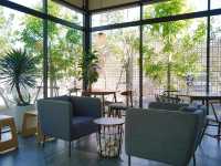 The Weekender Cafe คาเฟ่กาญจนบุรีสไตล์มินิมอล