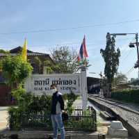ตลาดร่มหุบ(แม่กลอง) + ดอนหอยหลอด 