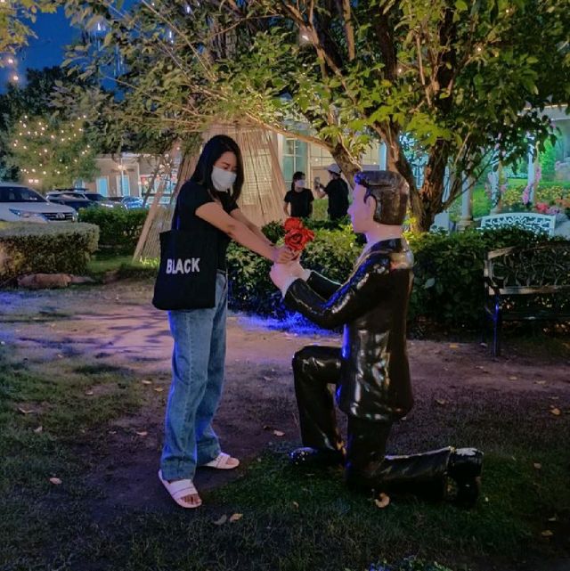 เจ้าคุณ วิลล่า ศูนย์อาหารและช๊อปปิ้ง