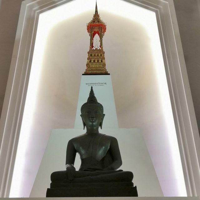 หอโหวด101