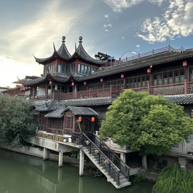 Exploring the Confucian Temple in Nanjing