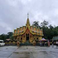 วัดพระพุทธบาทสี่รอย
