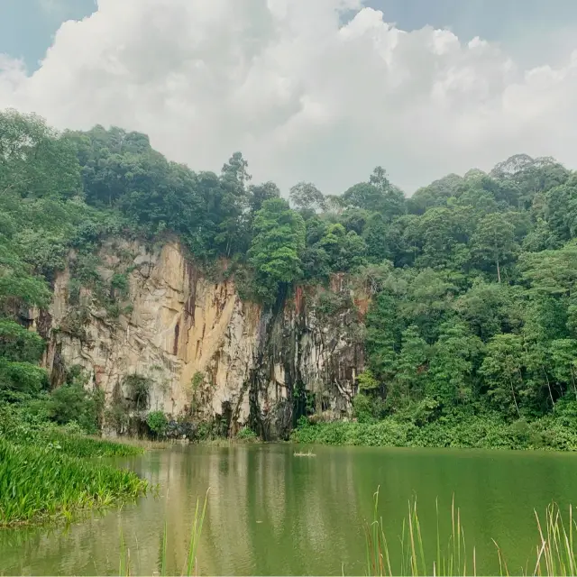 Day off at Singapore Quarry! 🍃⛰