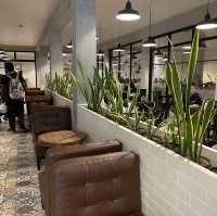๋ถ์๊ธฐ์ ๋๋ ค๋ค์ด์จ โGREEN COFFEEโ