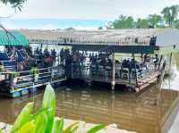 สวยอาหารริมน้ำ ร้านอาหารเก่าแก่คู่เมืองนราธิวาส