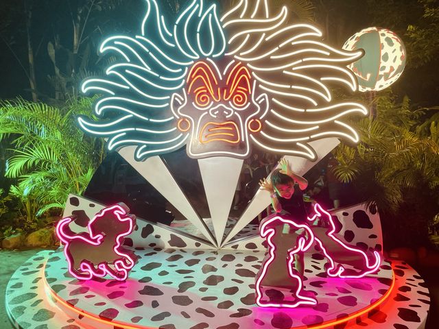 迪士尼萬聖節🎃限定活動，惡人show超有氣氛