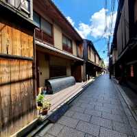 まだまだ観光客がまばらな今こそ京都【花見小路】✨