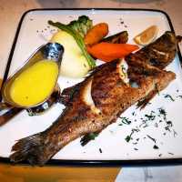 Ouzo Bar & Restaurant~希臘渡假的感覺