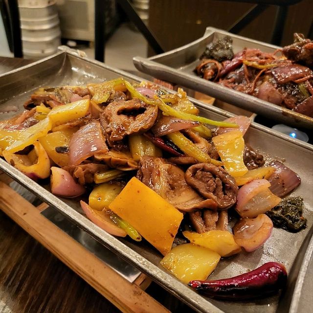 種類繁多惹味串燒店 📍尖沙咀