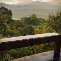 The Valley of Love ที่พักหลักร้อย วิวหลักล้าน 